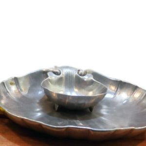 Wilton Armatele Pewter Shell 2 piece serving dish.